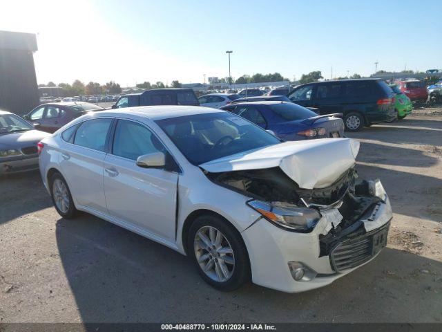  Salvage Toyota Avalon