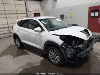  Salvage Hyundai TUCSON