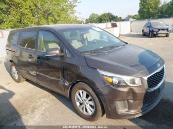  Salvage Kia Sedona