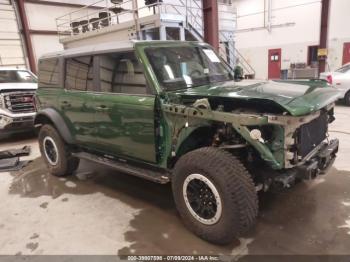  Salvage Ford Bronco