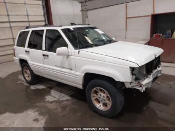  Salvage Jeep Grand Cherokee