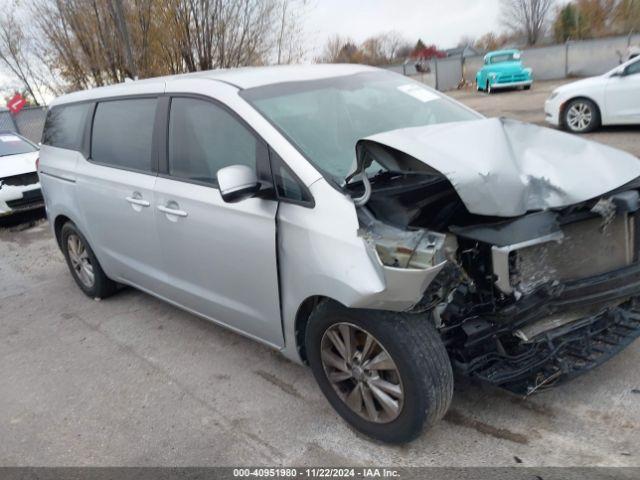  Salvage Kia Sedona