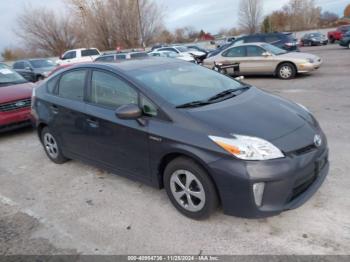  Salvage Toyota Prius