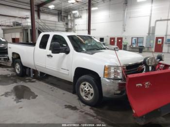  Salvage Chevrolet Silverado 2500