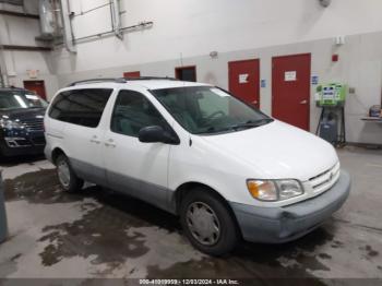  Salvage Toyota Sienna