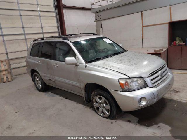  Salvage Toyota Highlander