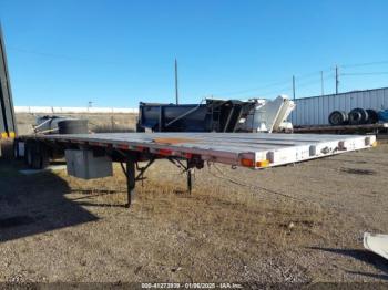  Salvage Western Trailers TL