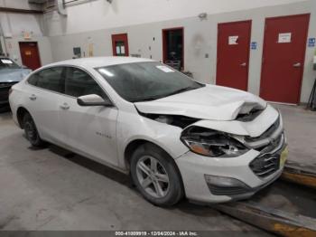  Salvage Chevrolet Malibu