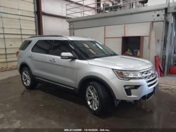  Salvage Ford Explorer