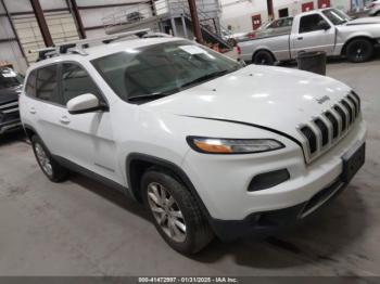  Salvage Jeep Cherokee