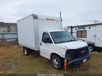  Salvage General Motors Savana Cutaway