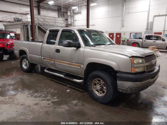  Salvage Chevrolet Silverado 2500