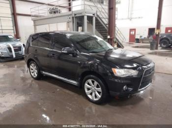  Salvage Mitsubishi Outlander