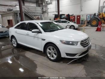  Salvage Ford Taurus