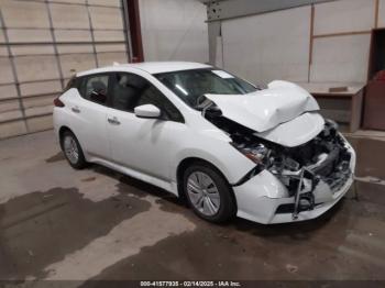  Salvage Nissan LEAF