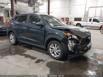  Salvage Hyundai TUCSON