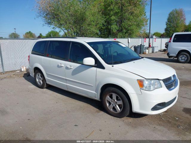  Salvage Dodge Grand Caravan