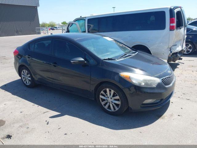 Salvage Kia Forte