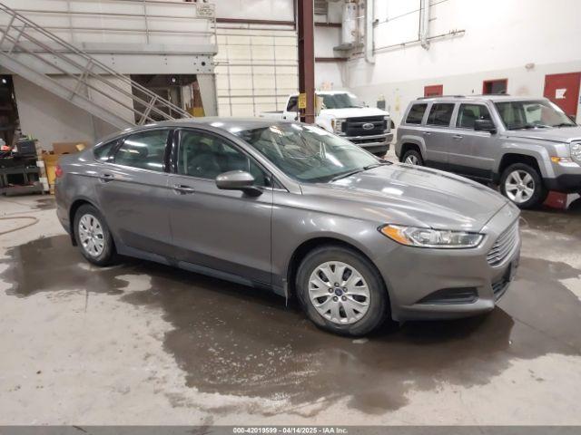  Salvage Ford Fusion