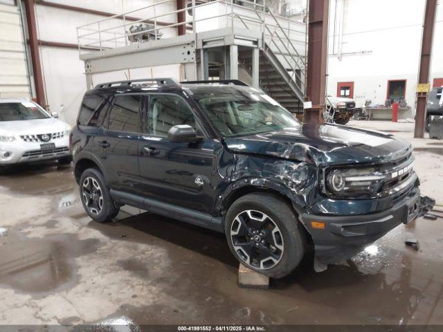  Salvage Ford Bronco