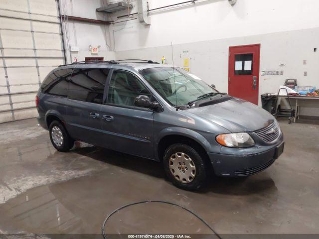  Salvage Chrysler Town & Country