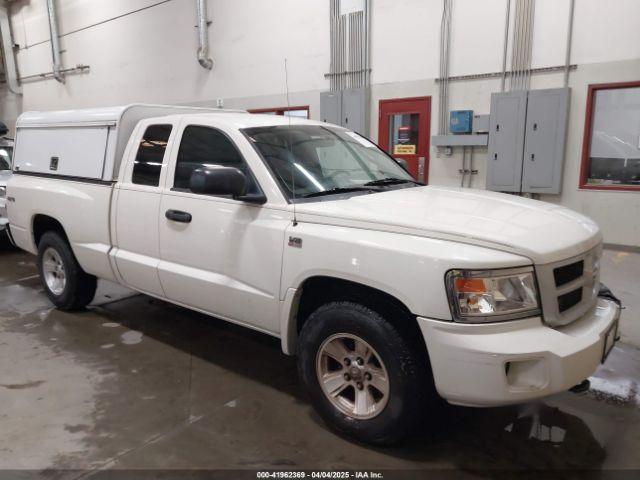  Salvage Dodge Dakota