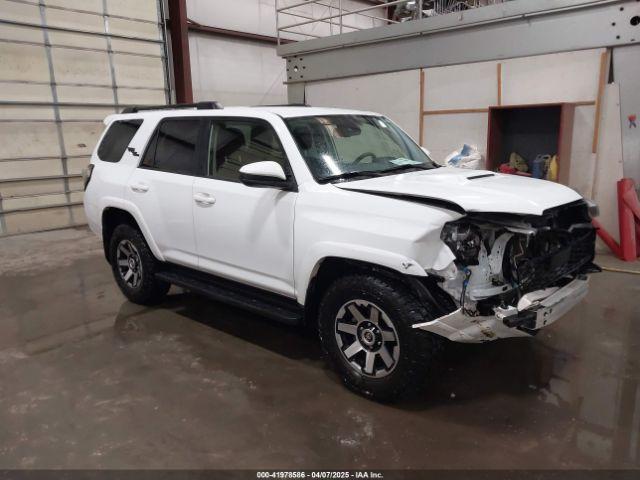  Salvage Toyota 4Runner