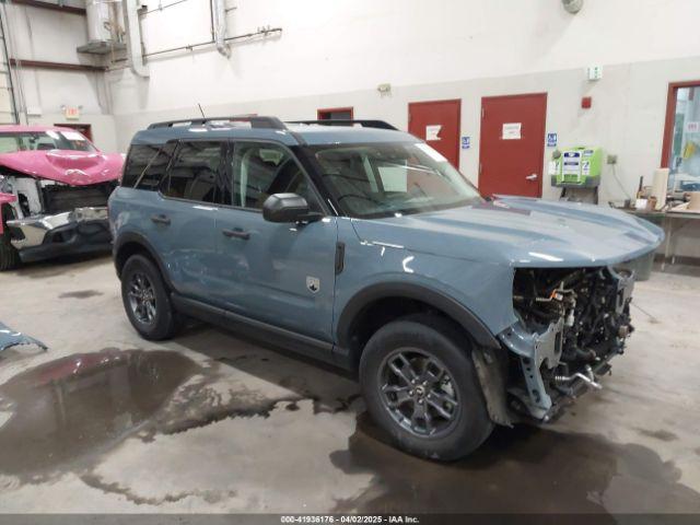  Salvage Ford Bronco