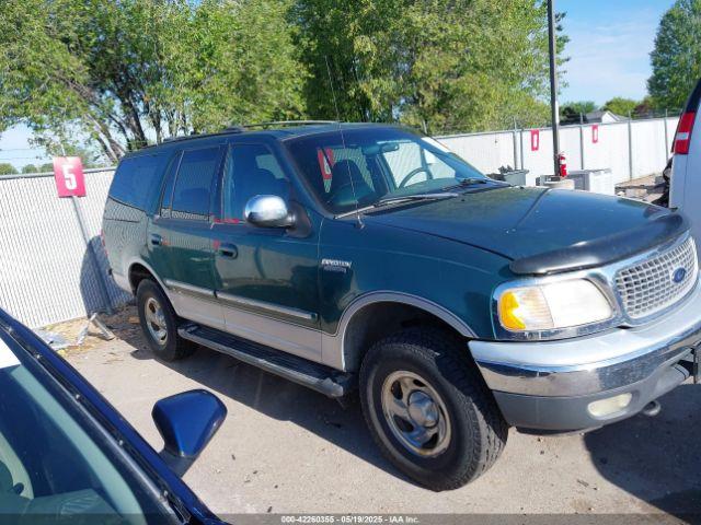  Salvage Ford Expedition