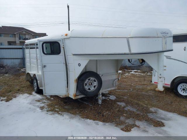  Salvage Calico 5th Wheel