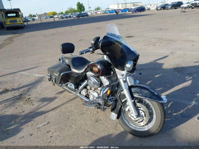  Salvage Harley-Davidson Flht