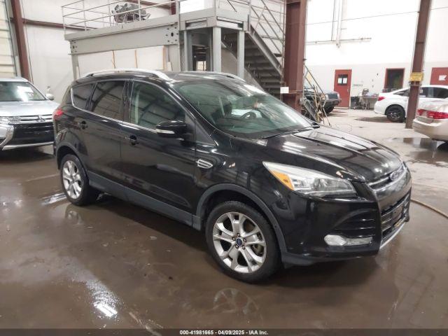  Salvage Ford Escape