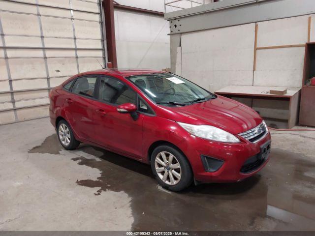  Salvage Ford Fiesta