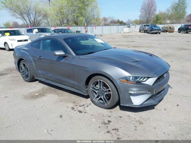  Salvage Ford Mustang