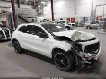  Salvage Mercedes-Benz GLA