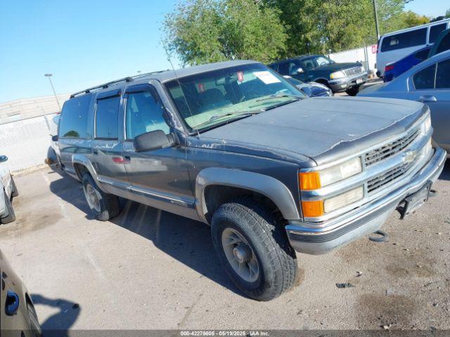  Salvage Chevrolet Suburban 2500