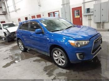  Salvage Mitsubishi Outlander