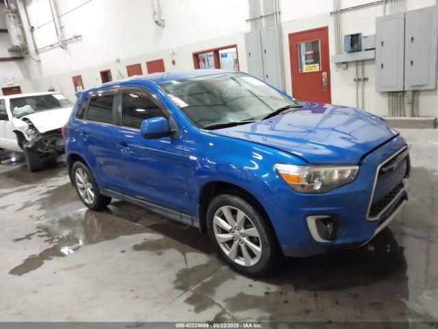  Salvage Mitsubishi Outlander