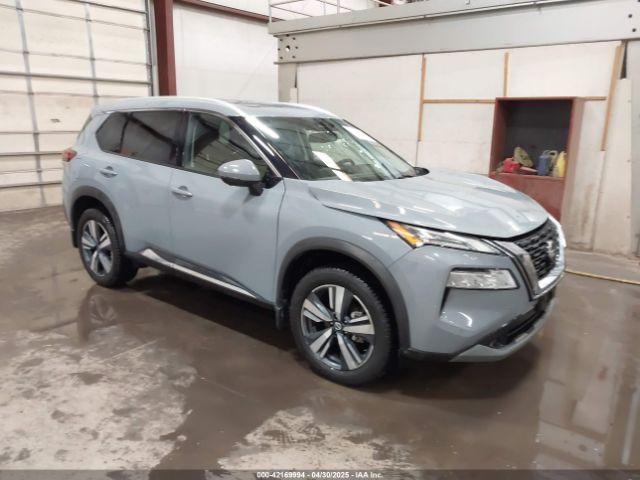  Salvage Nissan Rogue
