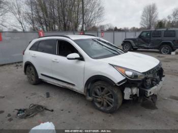  Salvage Kia Niro