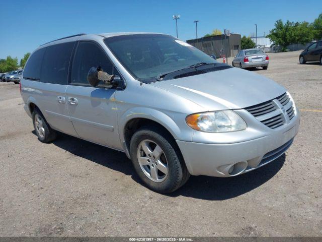  Salvage Dodge Grand Caravan