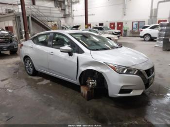  Salvage Nissan Versa