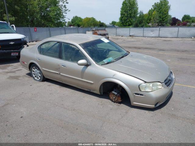  Salvage Nissan Maxima
