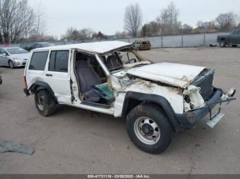  Salvage Jeep Cherokee