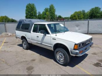 Salvage Nissan 720