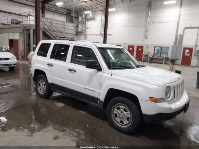 Salvage Jeep Patriot