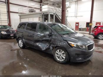  Salvage Kia Sedona