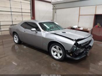  Salvage Dodge Challenger