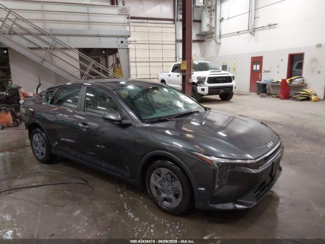  Salvage Kia K4