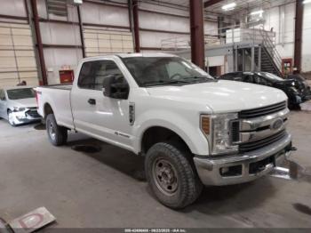  Salvage Ford F-350